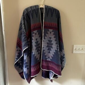 Serra Women's Multicolor Open Front Cardigan/Cape Sweater One Size Aztec Vibe